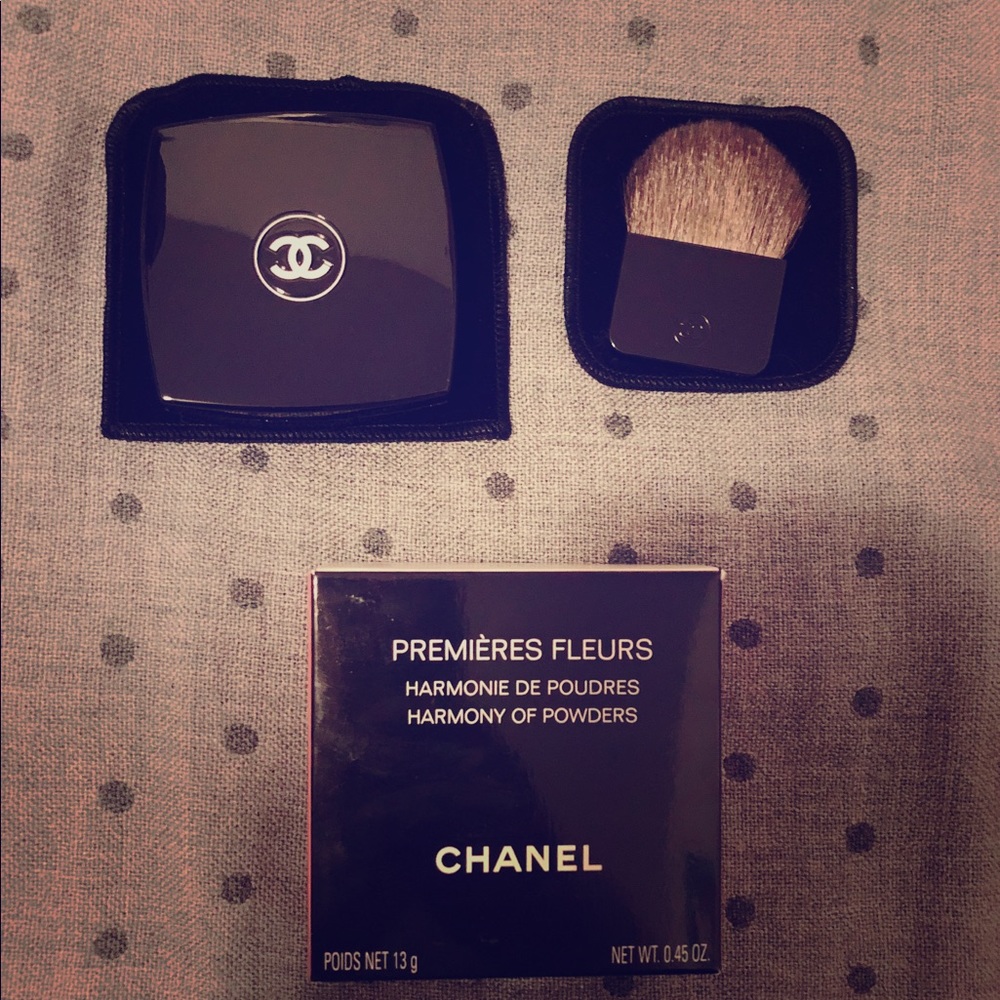 CHANEL PREMIÈRES FLEURS Harmony of Powders - Picture 3 of 5